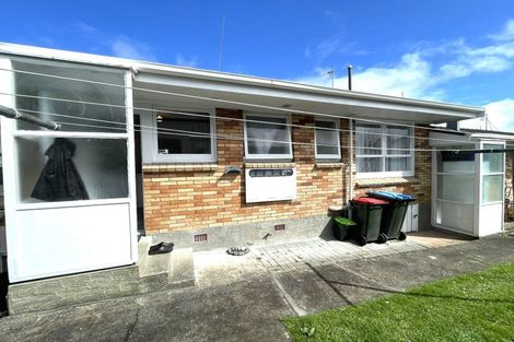 Photo of property in 2/35 Brixton Road, Mount Eden, Auckland, 1024