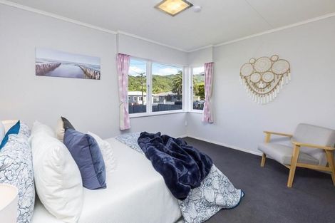 Photo of property in 10 Roberts Street, Wainuiomata, Lower Hutt, 5014