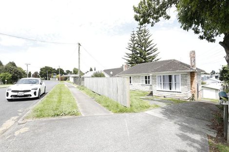 Photo of property in 27 Takanini Road, Takanini, 2112