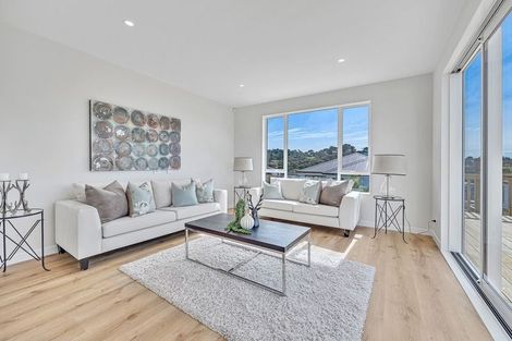 Photo of property in 10 Lumber Rise, Swanson, Auckland, 0614