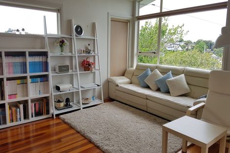 Photo of property in 63 Seine Road, Forrest Hill, Auckland, 0620