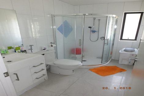 Photo of property in 17/5 Perekia Street, Albany, Auckland, 0632