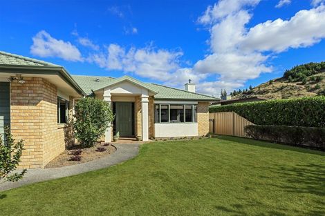 Photo of property in 12 Pinotage Drive, Greenmeadows, Napier, 4112
