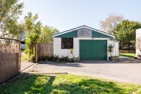 Photo of property in 1 Farmer Street, Sanson, 4817