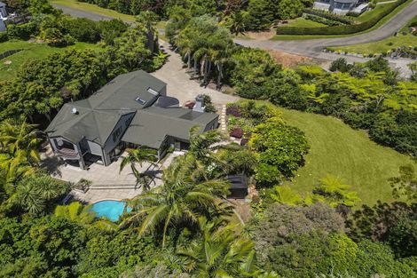 Photo of property in 41 Isobel Road, Greenhithe, Auckland, 0632