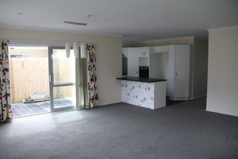 Photo of property in 15 Te Toru Street, Taita, Lower Hutt, 5011