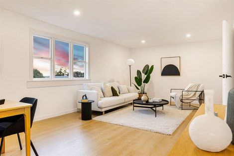 Photo of property in 31 Karaka Street, Helensville, 0800