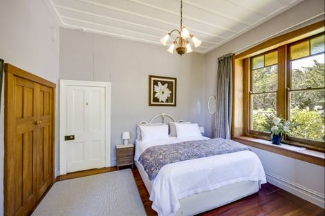 Photo of property in 84 Middle Road, Havelock North, 4130