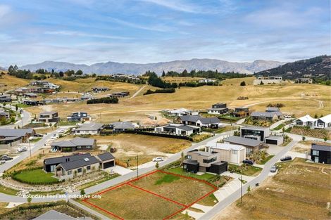 Photo of property in 12 Tuke Lane, Wanaka, 9305
