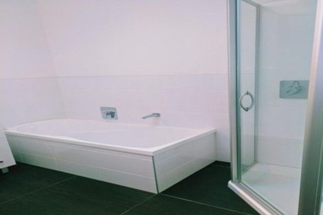 Photo of property in 1/19 Gulf Crest, Bucklands Beach, Auckland, 2012