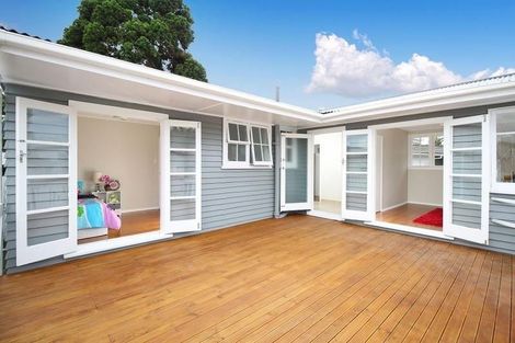 Photo of property in 195 Richardson Road, Mount Albert, Auckland, 1041