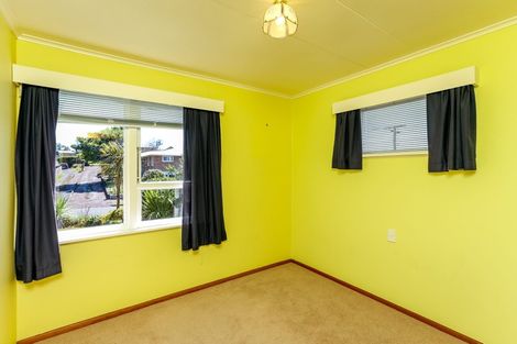 Photo of property in 12 Trafalgar Street, Westown, New Plymouth, 4310