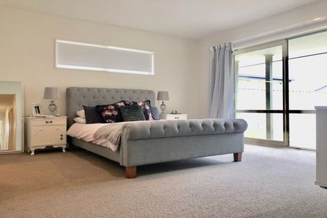 Photo of property in 11 Pakura Street, Pegasus, 7612