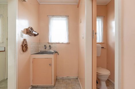 Photo of property in 1/11 Otterson Street, Tahunanui, Nelson, 7011