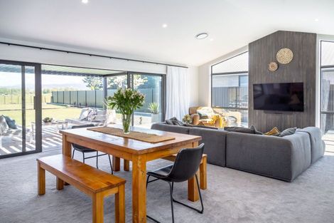 Photo of property in 22 Wycliffe Place, Solway, Masterton, 5810