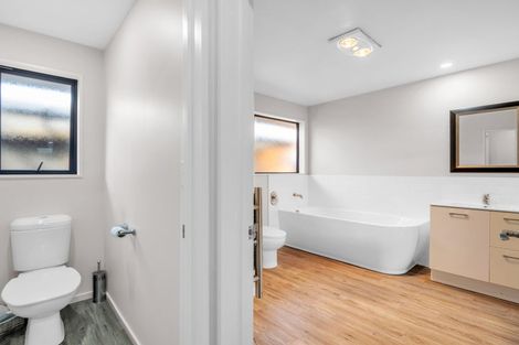 Photo of property in 27 Reserve Road, Waikuku Beach, 7473