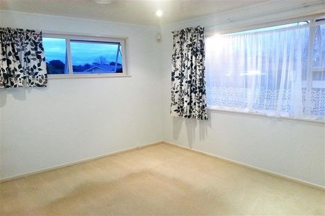 Photo of property in 13 Ellison Place, Pakuranga Heights, Auckland, 2010