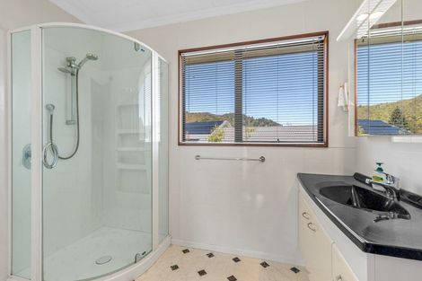 Photo of property in 296 Waikawa Road, Waikawa, Picton, 7220