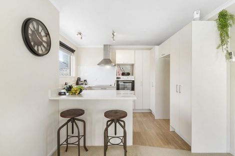 Photo of property in 56a Florence Avenue, Orewa, 0931