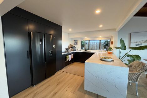 Photo of property in 16 Moana Road, Plimmerton, Porirua, 5026