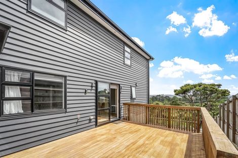 Photo of property in 10 Highway View Lane, Schnapper Rock, Auckland, 0632