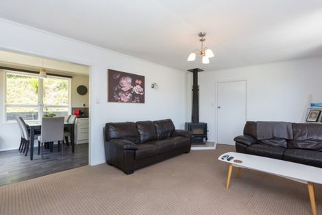 Photo of property in 29 Beaumont Crescent, Frankleigh Park, New Plymouth, 4310
