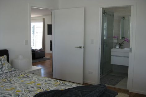 Photo of property in 24 Ocean View Road, Waihi Beach, 3611