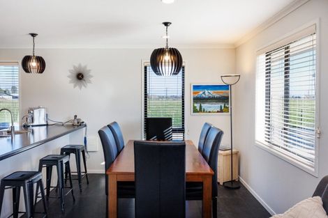 Photo of property in 14 Maple Street, Bunnythorpe, Palmerston North, 4478