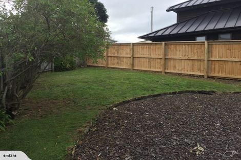 Photo of property in 1/47 Wellington Street, Howick, Auckland, 2014