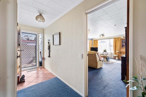 Photo of property in 19 Surrey Street, Hawera, 4610