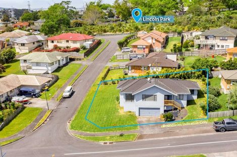 Photo of property in 32 Hewlett Road, Massey, Auckland, 0614