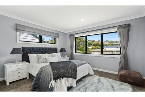 Photo of property in 1 Celina Place, Browns Bay, Auckland, 0630