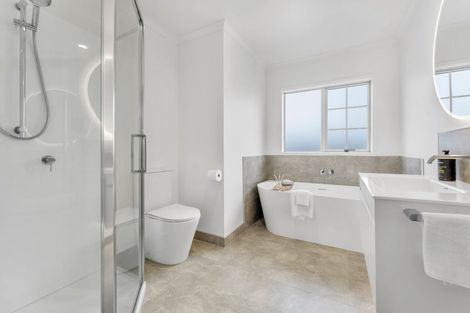 Photo of property in 15 Mulvaney Crescent, Henderson, Auckland, 0612