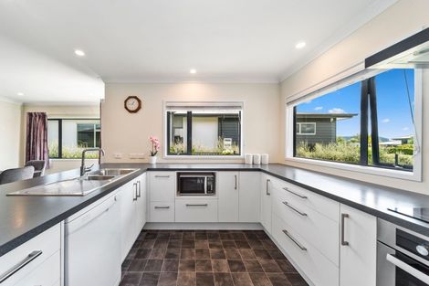Photo of property in 17 Noumea Drive, Rangatira Park, Taupo, 3330