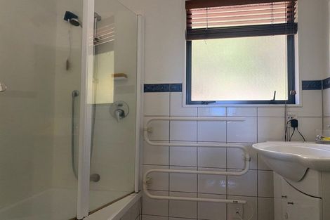 Photo of property in 49 Kentwood Drive, Woodridge, Wellington, 6037