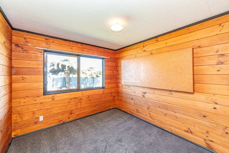 Photo of property in 35 Cross Street, Castlecliff, Whanganui, 4501