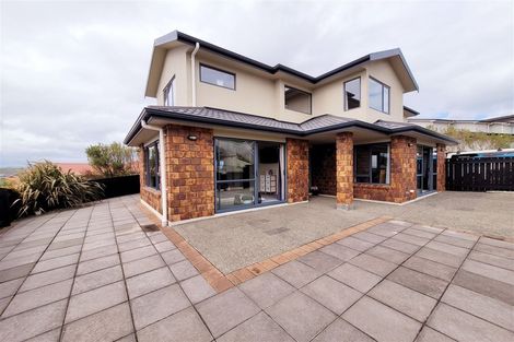 Photo of property in 3 Comber Place, Johnsonville, Wellington, 6037
