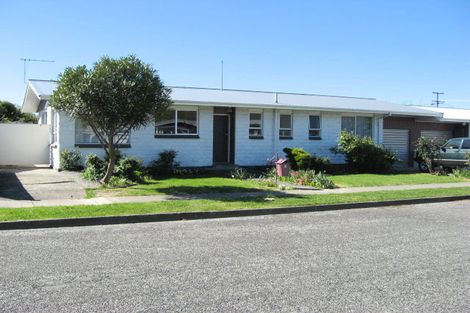 Photo of property in 2 Kinloch Crescent, Witherlea, Blenheim, 7201