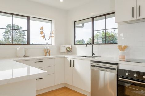 Photo of property in 470a Bower Avenue, Parklands, Christchurch, 8083