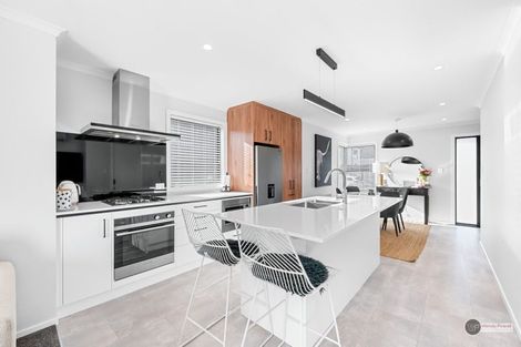 Photo of property in 4 Aston Crescent, Wallaceville, Upper Hutt, 5018