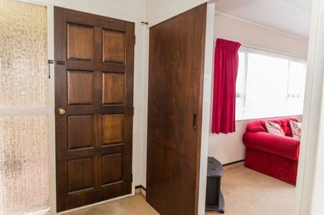 Photo of property in 44 Allardice Street, Dannevirke, 4930