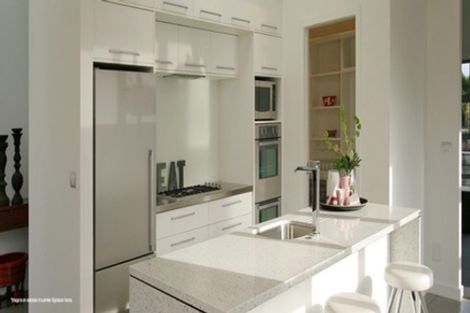 Photo of property in 138 Taupaki Road, Taupaki, 0782