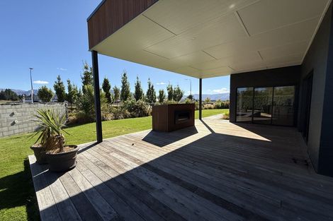 Photo of property in 43 Pounamu Avenue, Albert Town, Wanaka, 9305