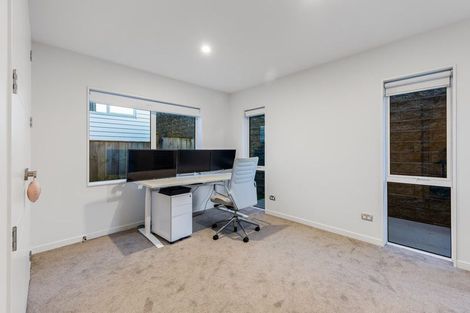 Photo of property in 32 Cavalli Road, Long Bay, Auckland, 0630