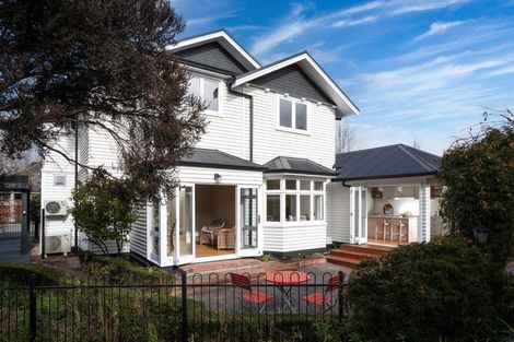 Photo of property in 43 Tomes Road, St Albans, Christchurch, 8052