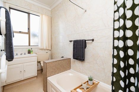 Photo of property in 45 Brownville Crescent, Maori Hill, Dunedin, 9010