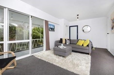 Photo of property in 2/44 O'halloran Road, Howick, Auckland, 2014