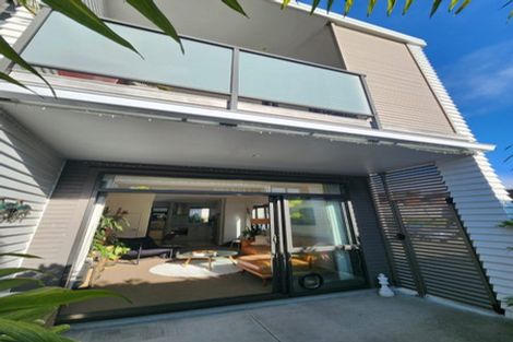 Photo of property in 10/50 Ocean View Road, Northcote, Auckland, 0627