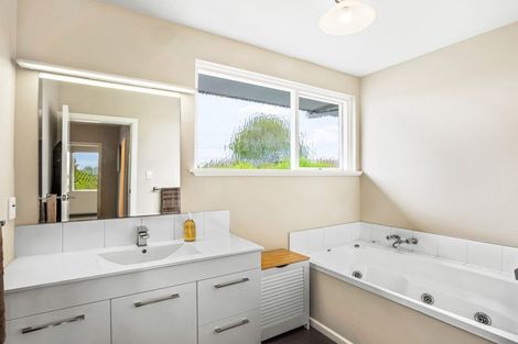 Photo of property in 3 De Ville Place, Burwood, Christchurch, 8061