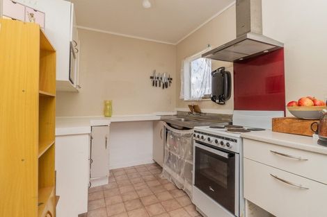 Photo of property in 2/14 Hatherley Place, Clendon Park, Auckland, 2103